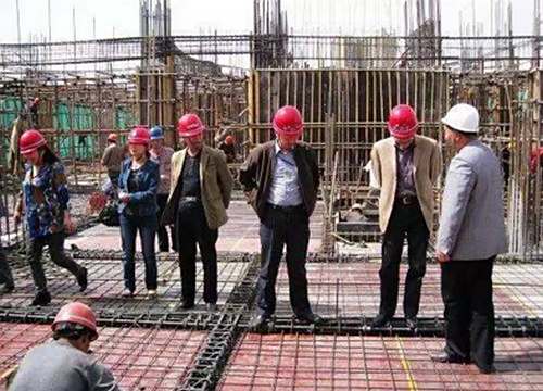 建設工程勘察階段 竣工驗收報驗單與竣工驗收報告的關鍵區別與作用